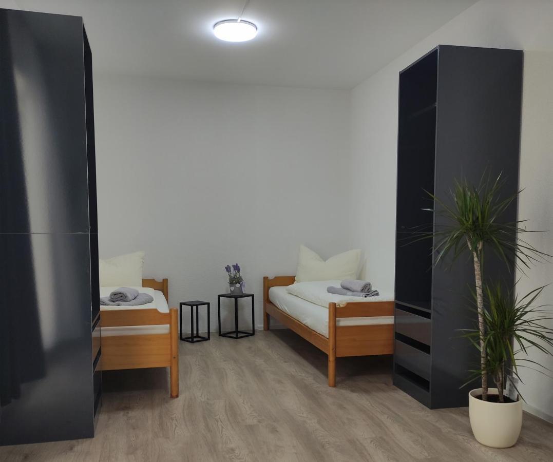2 Zimmerwohnung In Bietingen 戈特马丁根 外观 照片