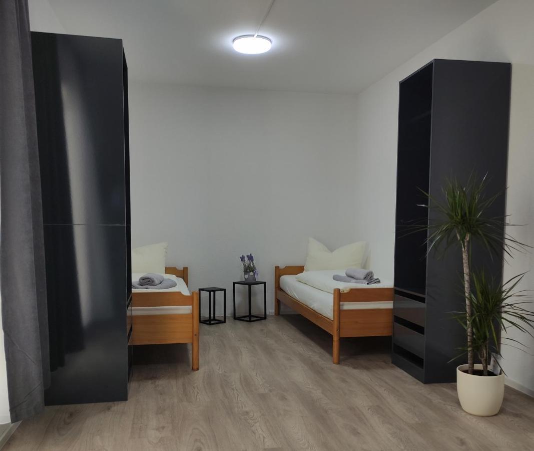 2 Zimmerwohnung In Bietingen 戈特马丁根 外观 照片